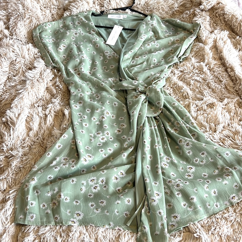 All in favor mini wrap dress size M